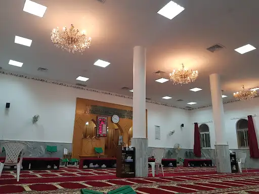 مسجد فاطمة ثنيان الغانم