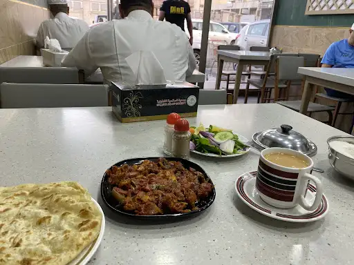 مطعم الدمام