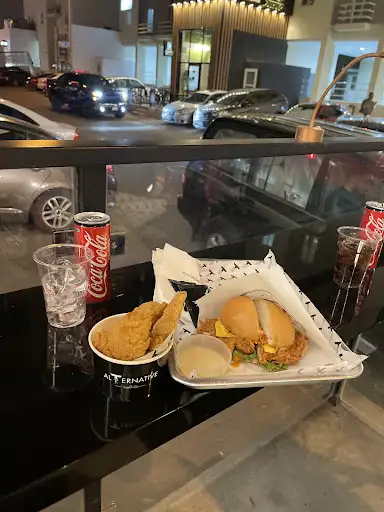مطعم الترنتيف