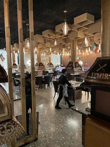 مطعم ازمير التركي الخيران