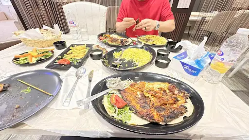 مطعم لازيو