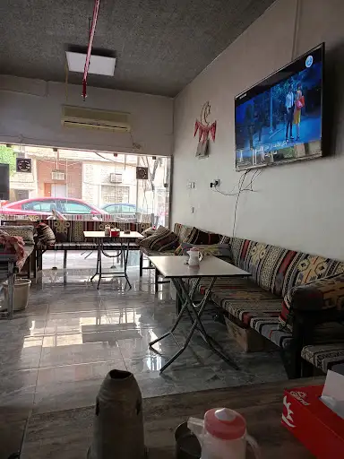 مطعم ومقهى دكتور شيشة