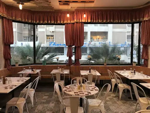 مطعم ريوق