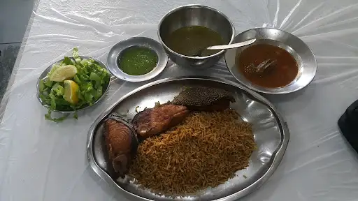 مطعم شمس المرقاب