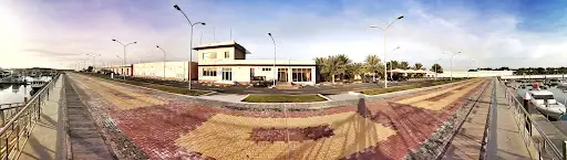 نادي خيران للقوارب والغطس