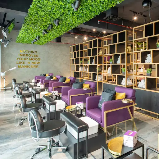 Nail a holic salon