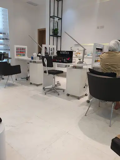 Nail talk salon bayan 🏻‍ ️ 🏼