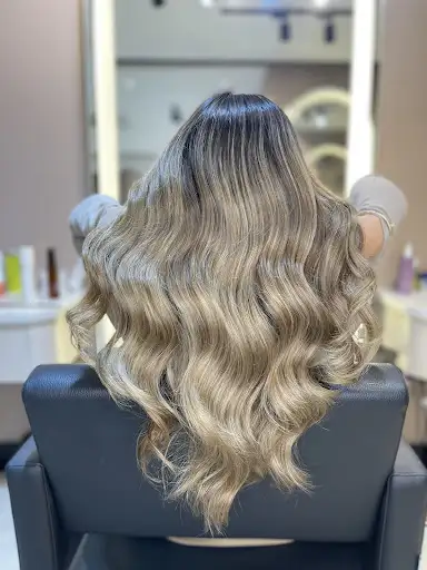 Pinky Bar beauty salon