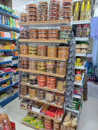 Reddy's super market