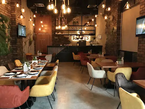 Roots cafe