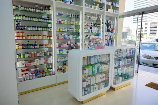 Royal Pharmacy Rigai Five صيدلية رويال الرقعي فايف
