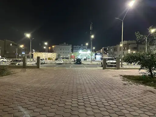 Sahabi Abdullah Bin Zubair Masjid parking