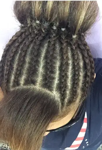 Salma chic salon