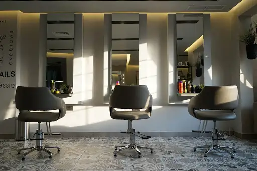 Salon Thairapy