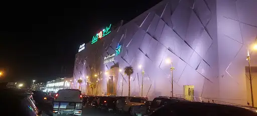 Sama mall Parking