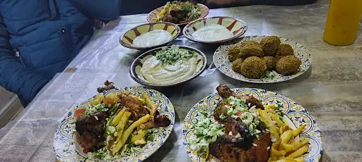 شاورما العز