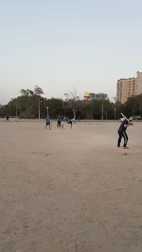 شاطيء المهبولة