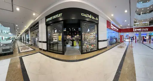 Shoes outlet