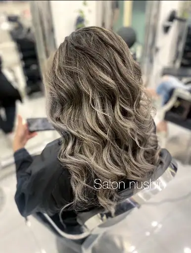 شركه صالون بيج ويڤي لتجميل السيدات