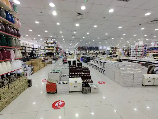 سوق المعلم المركزي - الضجيج