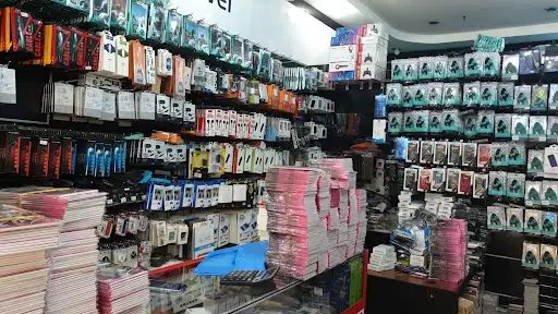 The Mobile Store (Upstairs On Al-Mahameed, Al-Fahaheel)