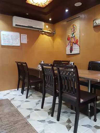 Thripthi Vegetarian Restaurant
