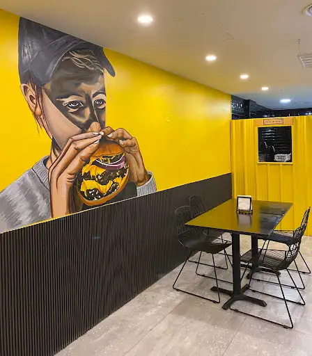 Verona Restaurant Kuwait الخيران