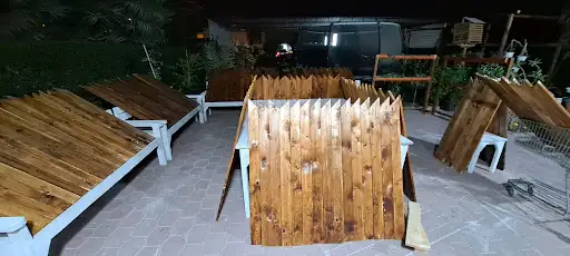 WOODEN YARD