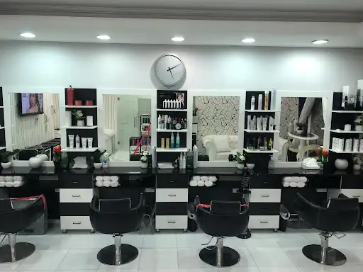 Yolland Touch Salon